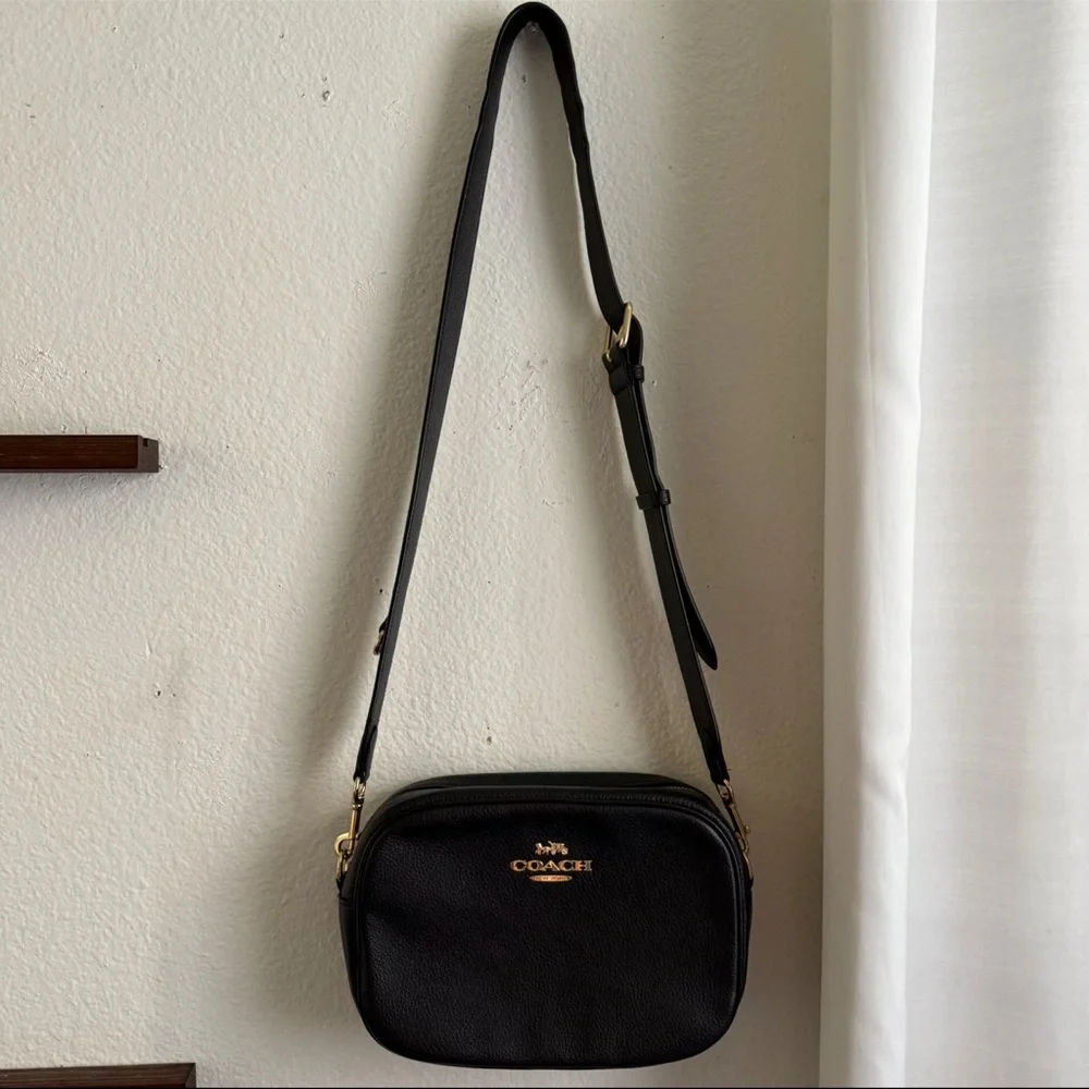 Jamie Leather Crossbody Camera Bag | Coach - Picture 3 of 16